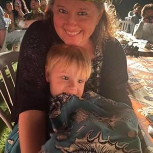 Meet your Posher, Lisa